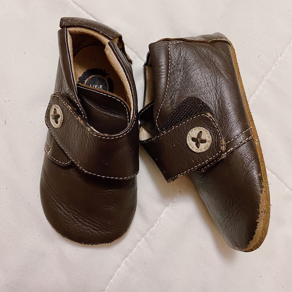Livie&Luca baby shoes size 12/18 month